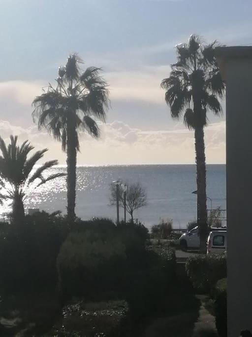 Magnifique Duplex Face A La Mer Saint-Cyr-sur-Mer Buitenkant foto